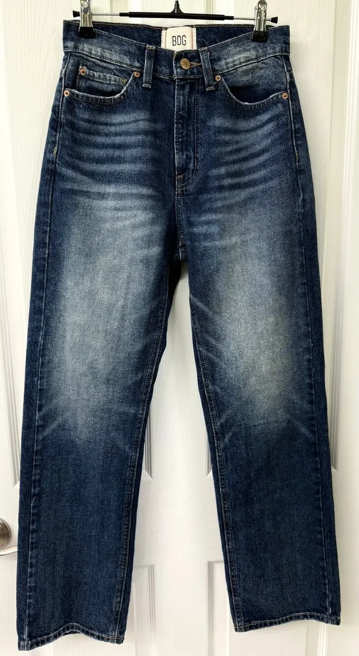 BDG Urban Outfitters high rise baggy jeans 